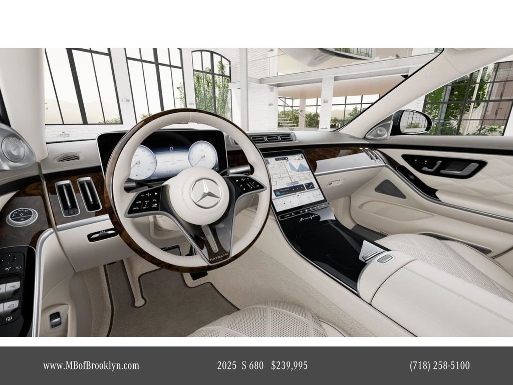 2025 Mercedes Benz S Maybach 680 4MATIC photo 3