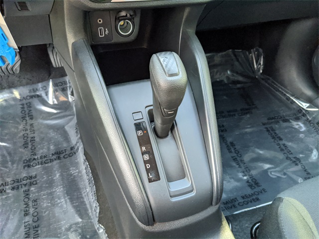 2024 Nissan Versa 1.6 S photo 21