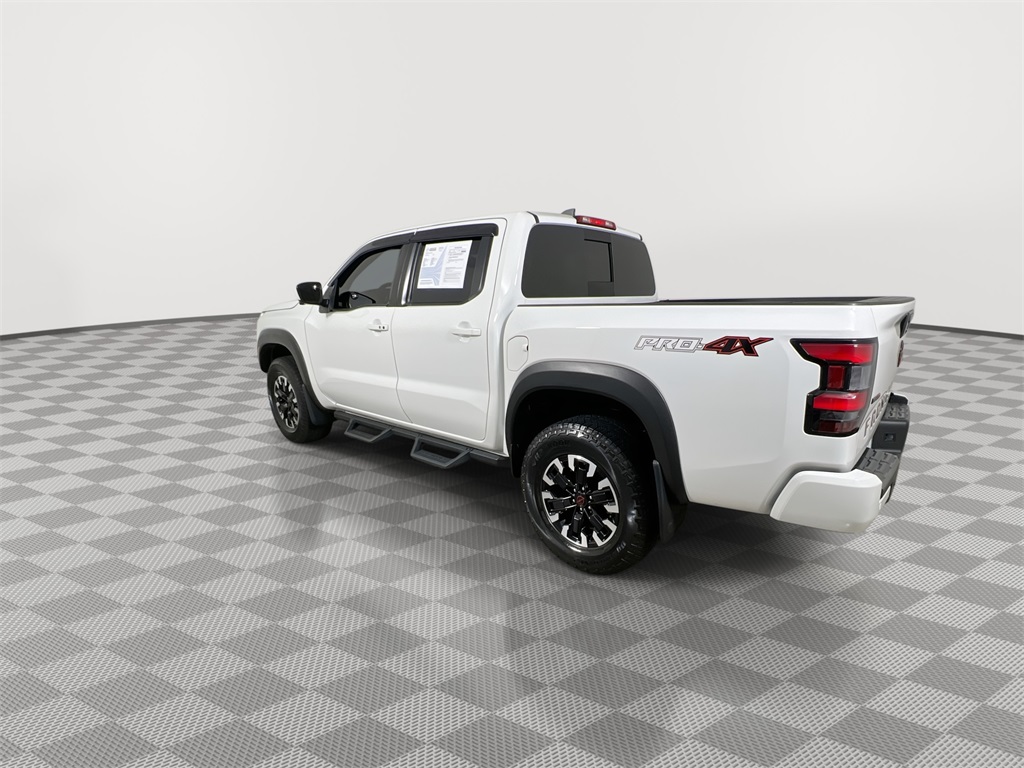 2023 Nissan Frontier PRO-4X photo 6
