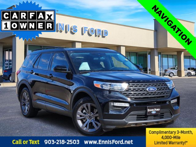 2023 Ford Explorer XLT's photo