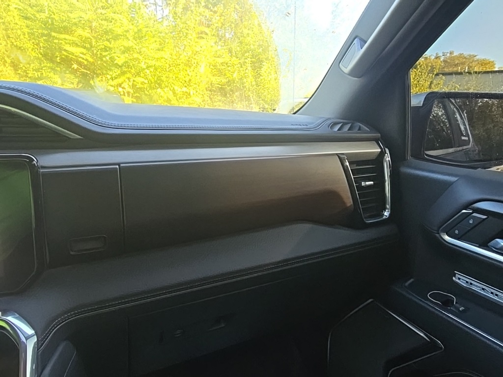2024 Gmc Sierra 1500 Denali photo 24