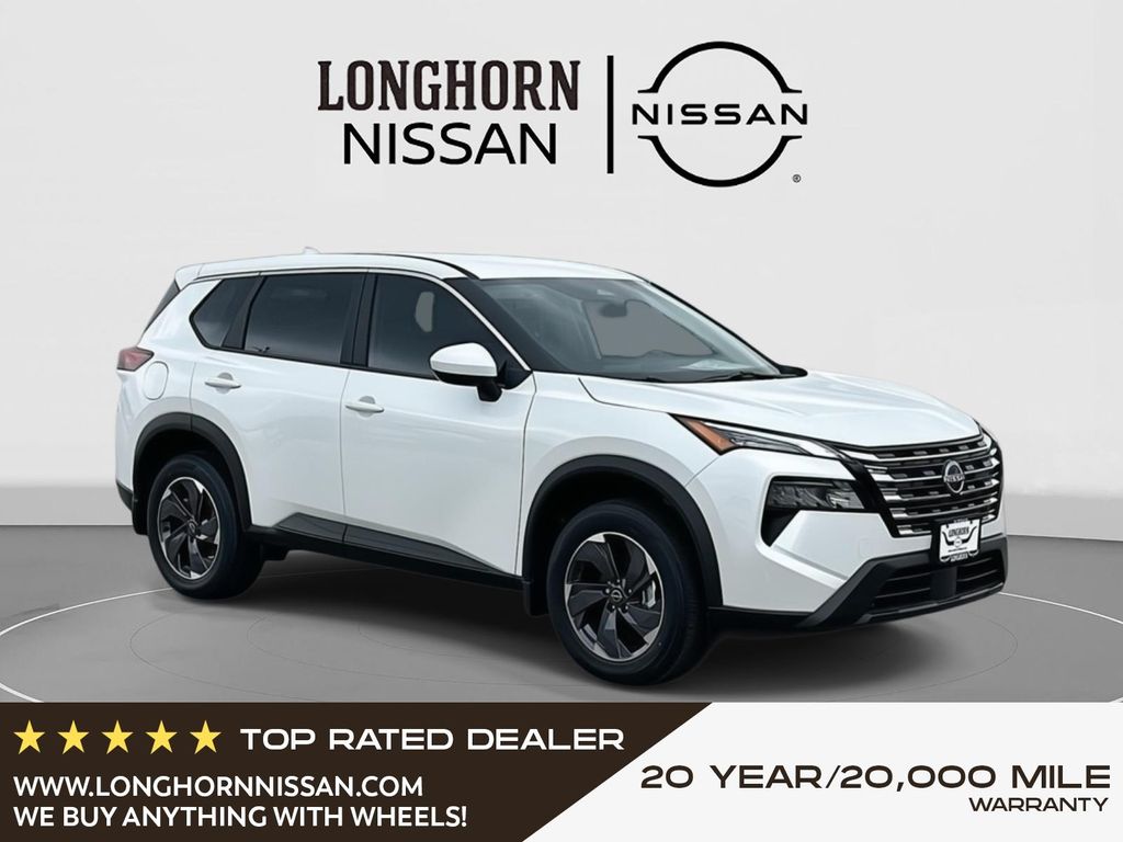 2026 Nissan Rogue SV's photo