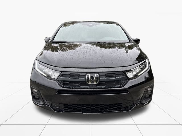 2026 Honda Odyssey photo 2
