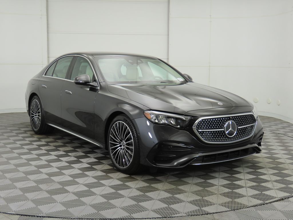 2026 Mercedes Benz E 350 4MATIC photo 3