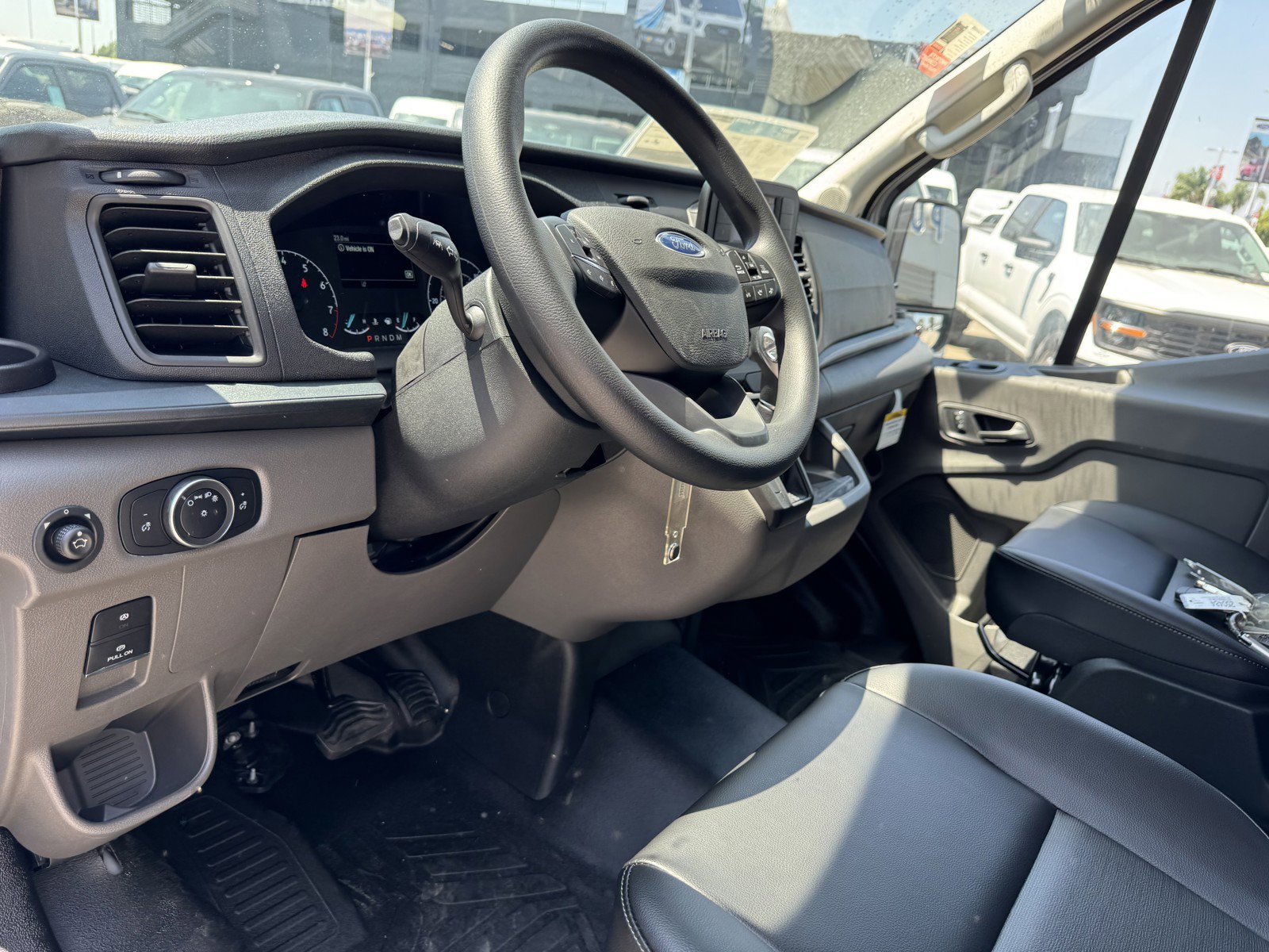 2025 Ford Transit photo 10