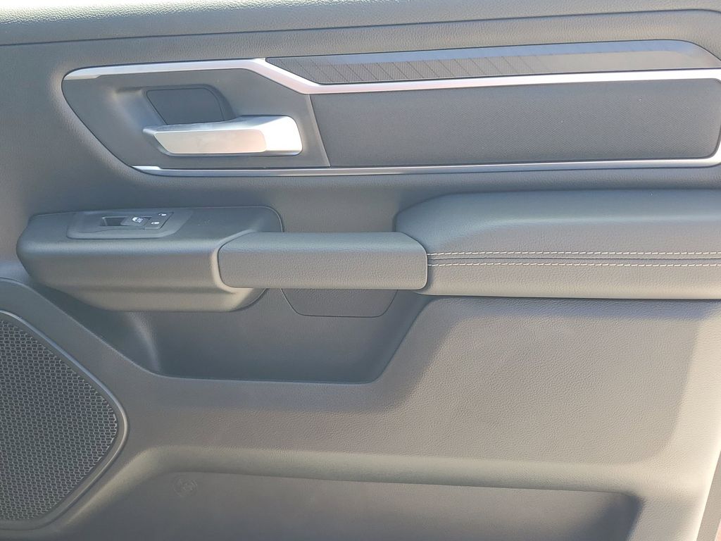 2026 Ram 1500 Sport photo 41