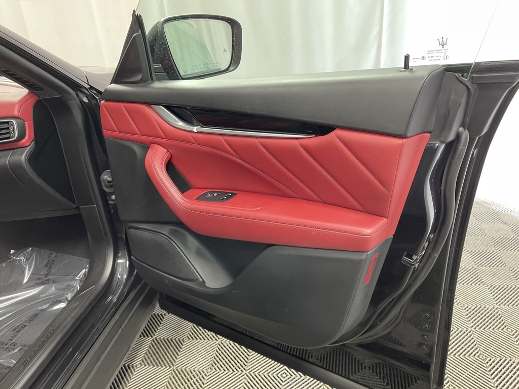 2022 Maserati Levante GT photo 28