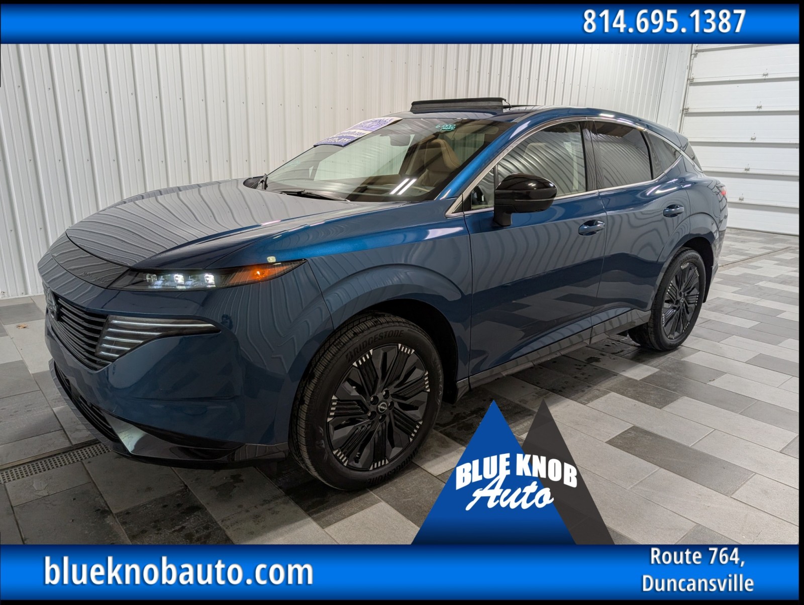 2025 Nissan Murano Platinum's photo