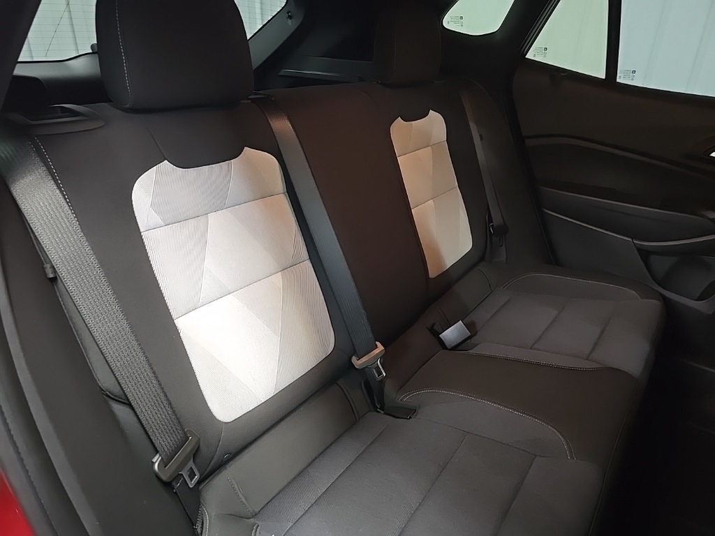 2024 Chevrolet Trax photo 16