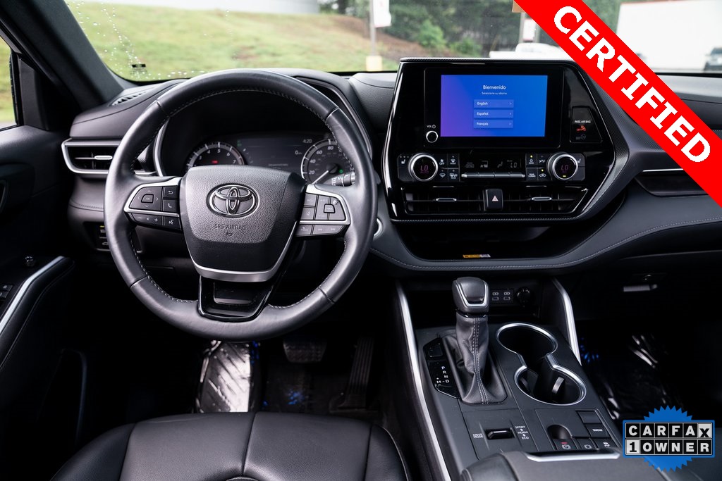 2024 Toyota Highlander XSE photo 11