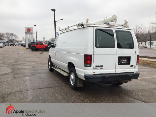 2013 Ford E-250 photo 5