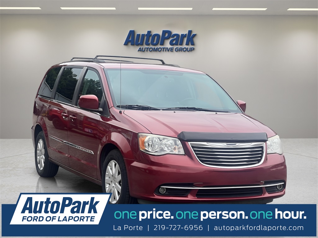 2016 Chrysler Town & Country Touring