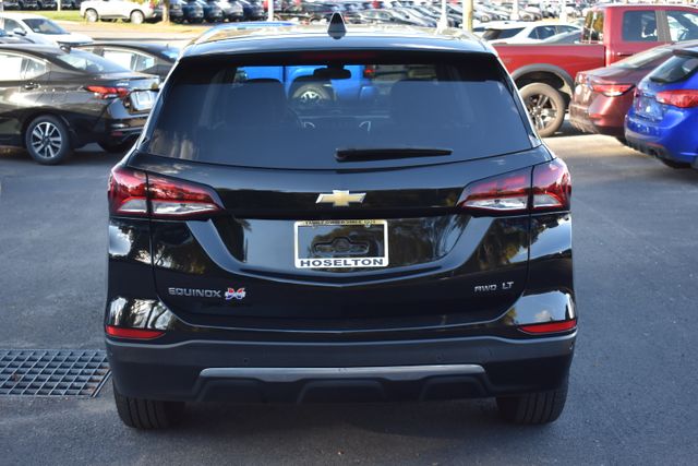 2022 Chevrolet Equinox LT photo 4