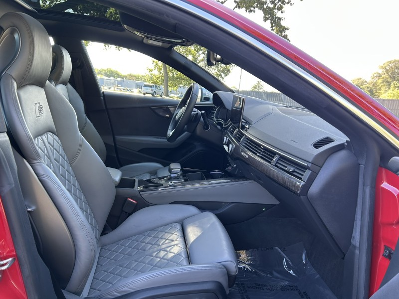 2022 Audi S5 Prestige photo 26