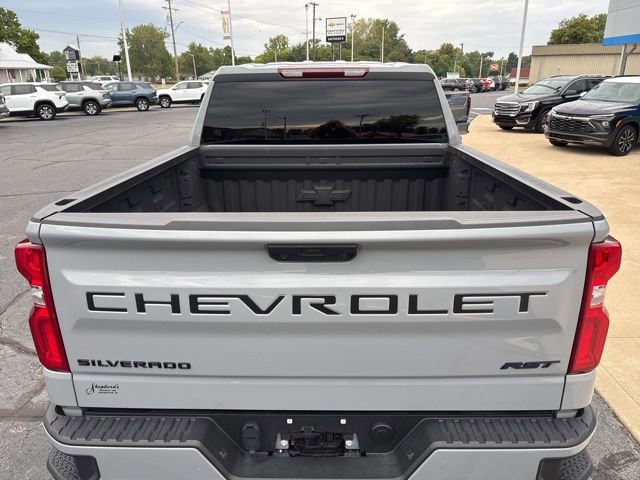 2024 Chevrolet Silverado 1500 RST photo 16