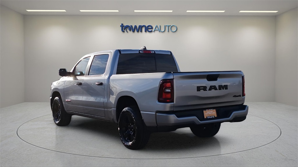 2025 Ram 1500 Tradesman photo 2
