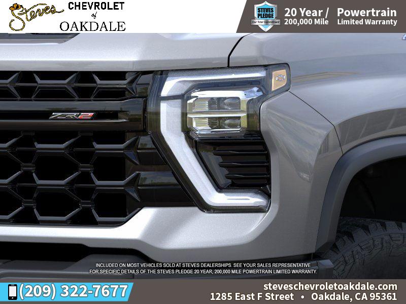 2026 Chevrolet Silverado 2500HD ZR2 photo 10