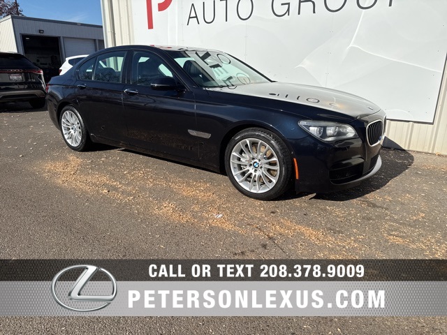 2015 BMW 7 Series 750i