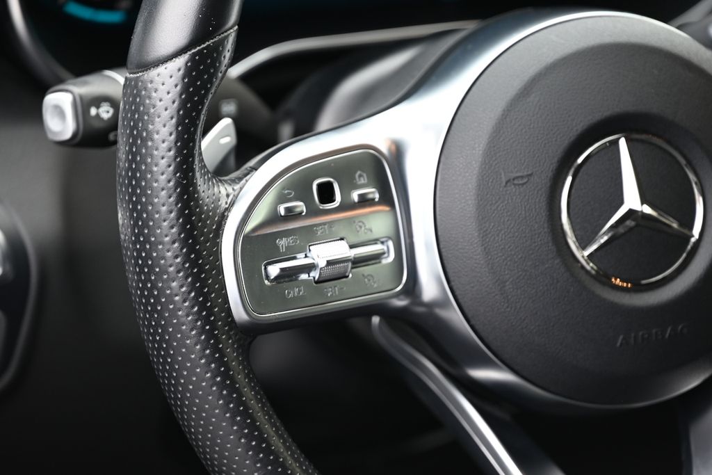 2022 Mercedes Benz C 300 photo 18
