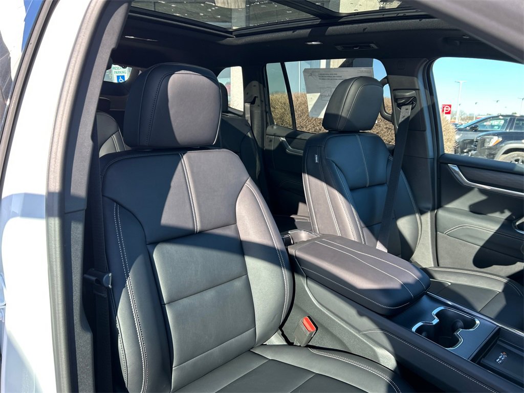 2026 GMC ACADIA - Image 36