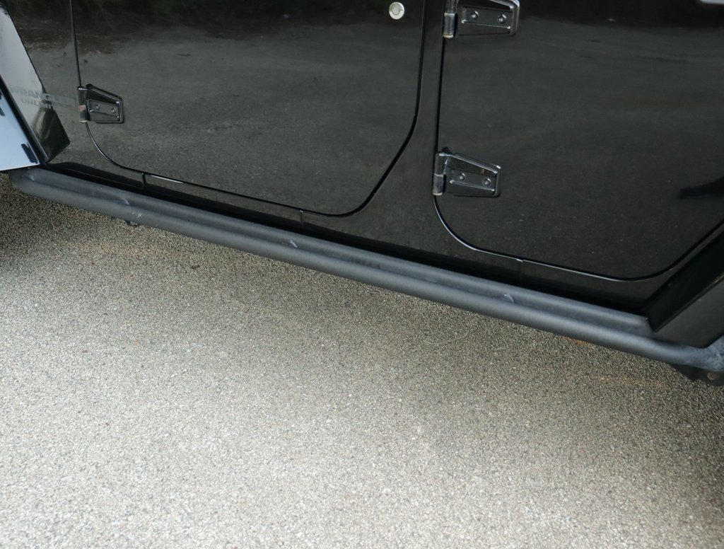 2015 Jeep Wrangler Unlimited Altitude photo 24