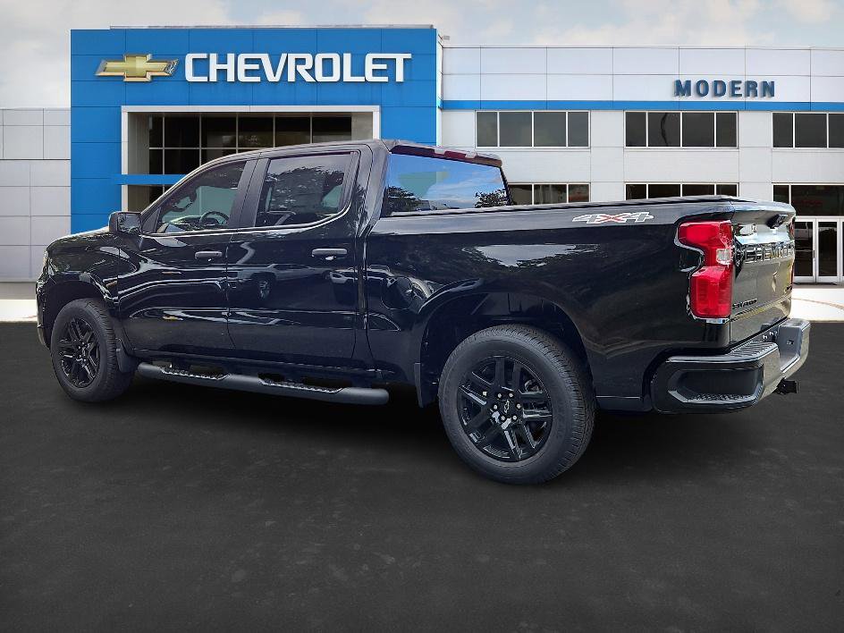 2026 Chevrolet Silverado 1500 Custom photo 2