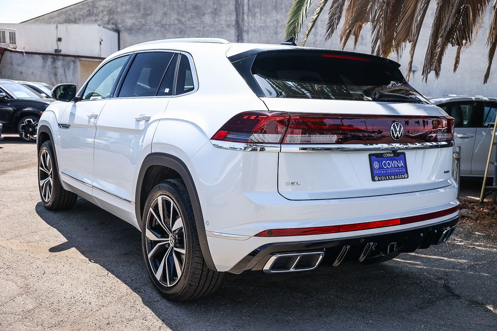 2025 Volkswagen Atlas Cross Sport SEL Premium R-Line photo 4