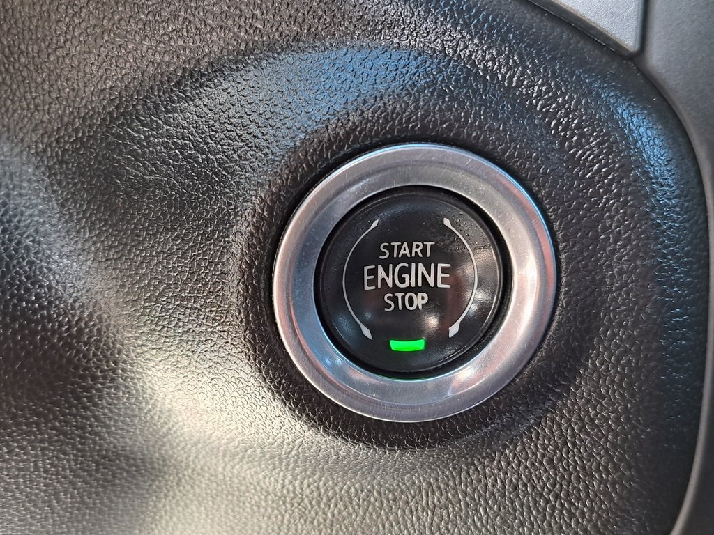 2020 Chevrolet Silverado 1500 RST photo 14