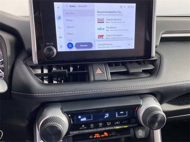 2024 Toyota RAV4 LE photo 16