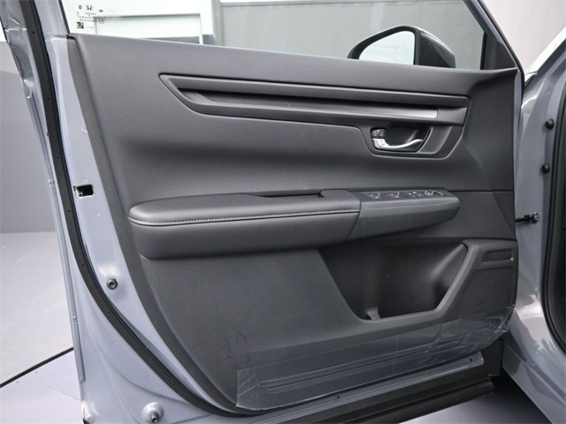 2026 Honda CR-V LX photo 2