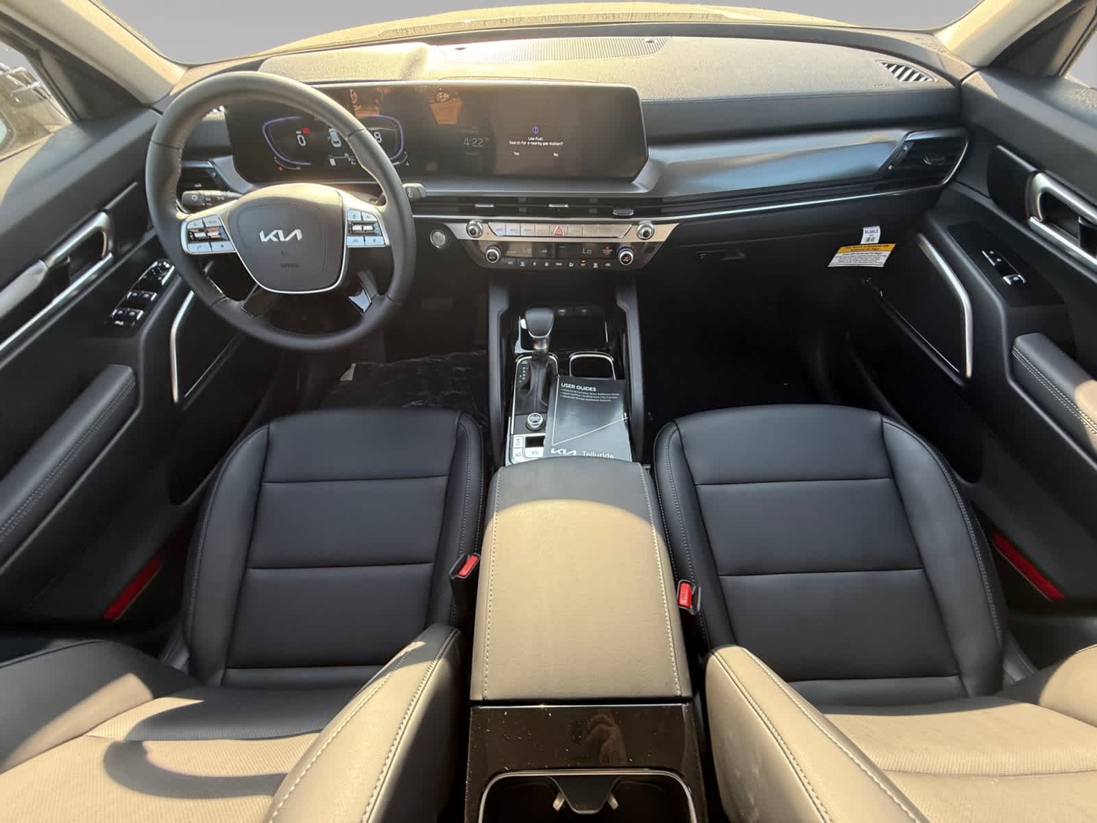 2025 Kia Telluride LX photo 7