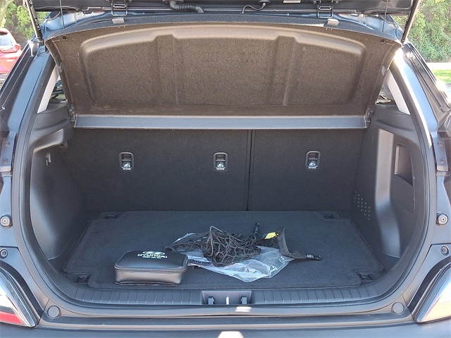 2023 Hyundai Kona SEL photo 25