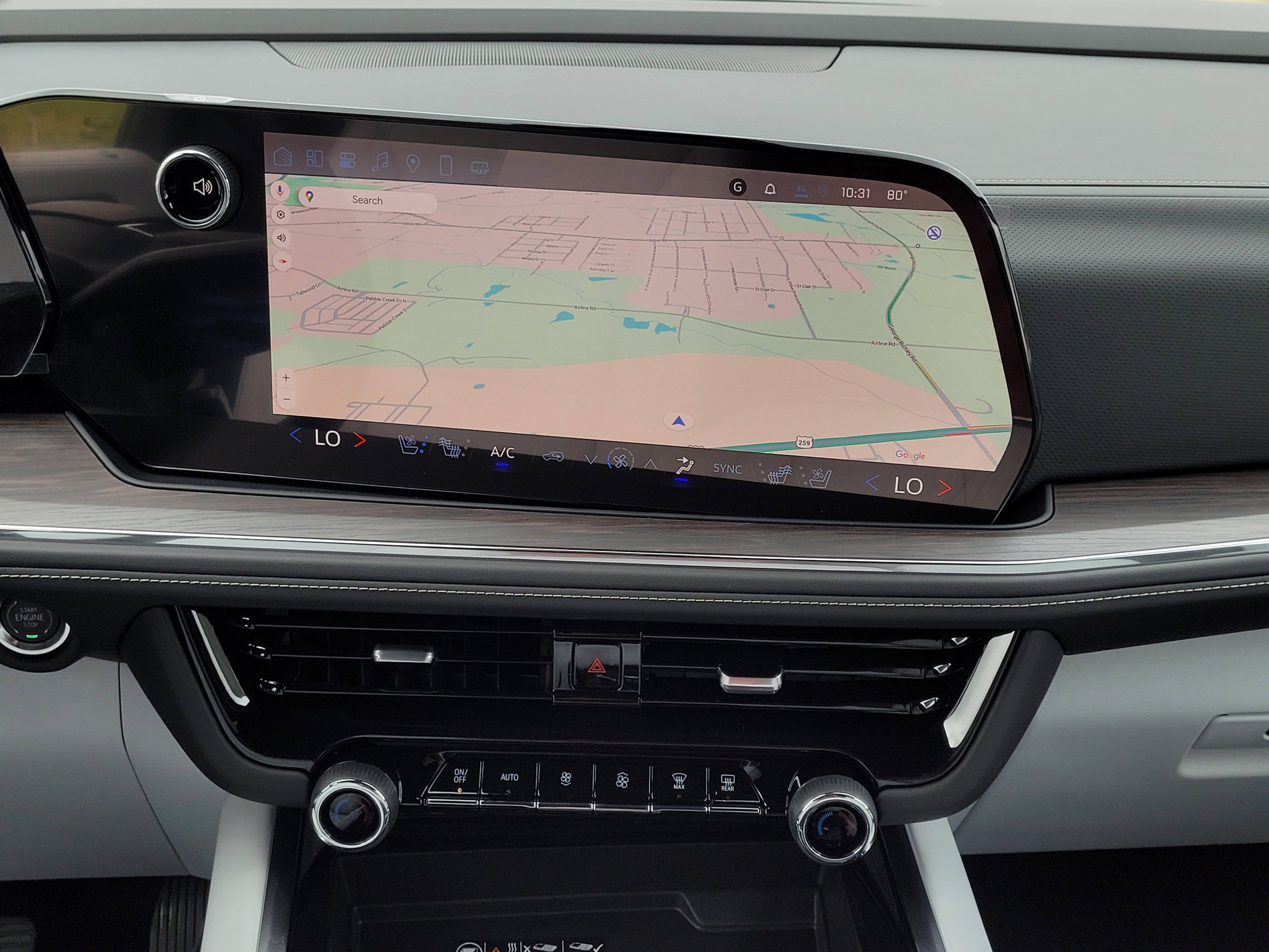 2025 Chevrolet Suburban Premier photo 5