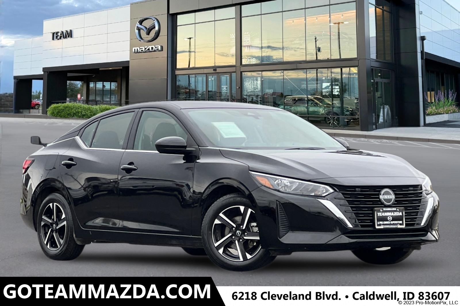 2024 Nissan Sentra SV's photo