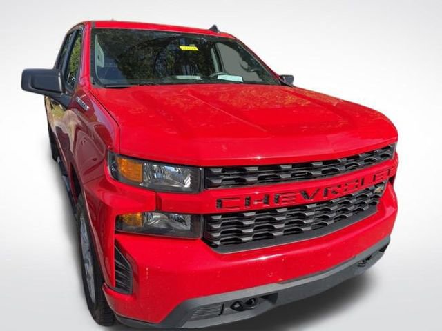 2021 Chevrolet Silverado 1500 Custom photo 2