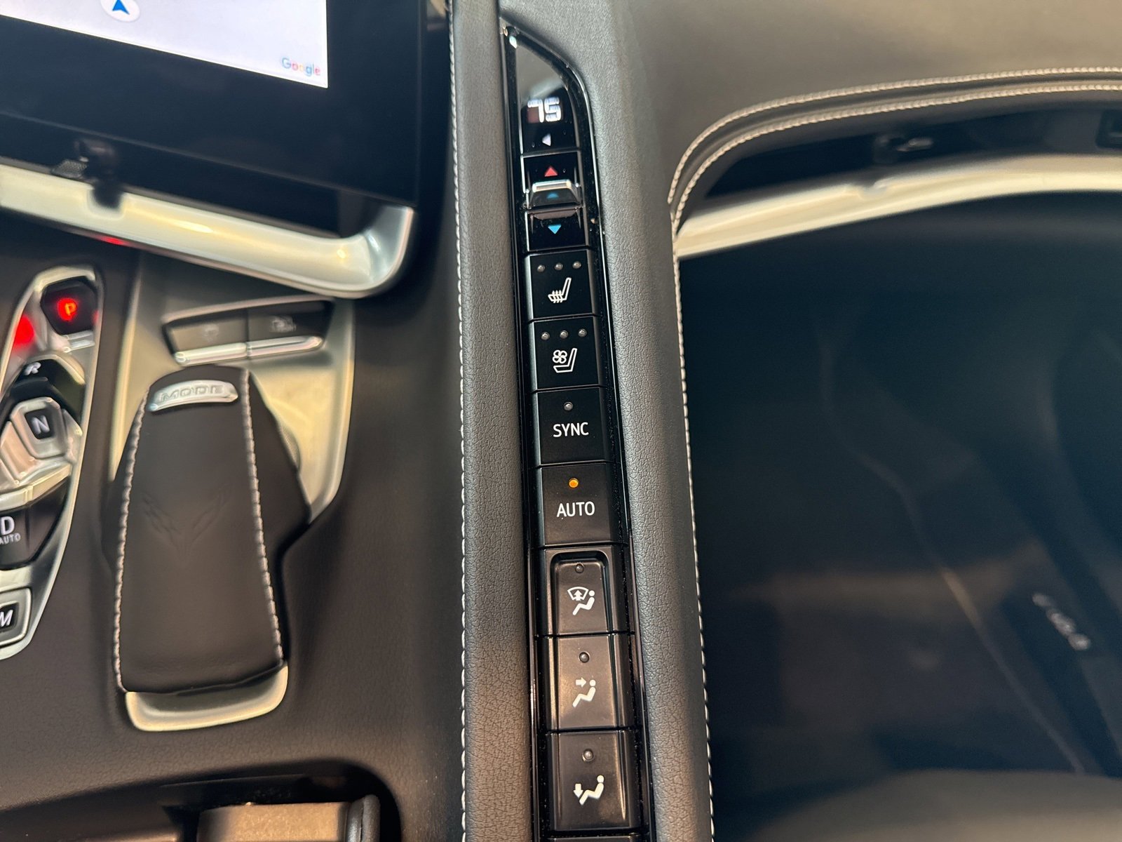 2025 Chevrolet Corvette 2LT photo 25