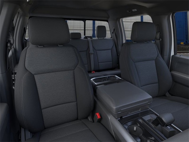 2025 Ford F-150 XLT photo 7