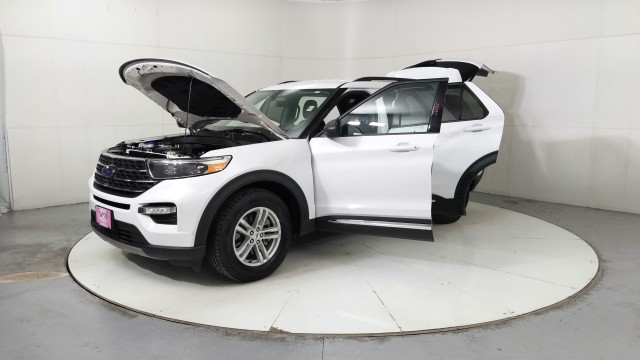 Used 2023 WHITE Ford XLT image 9