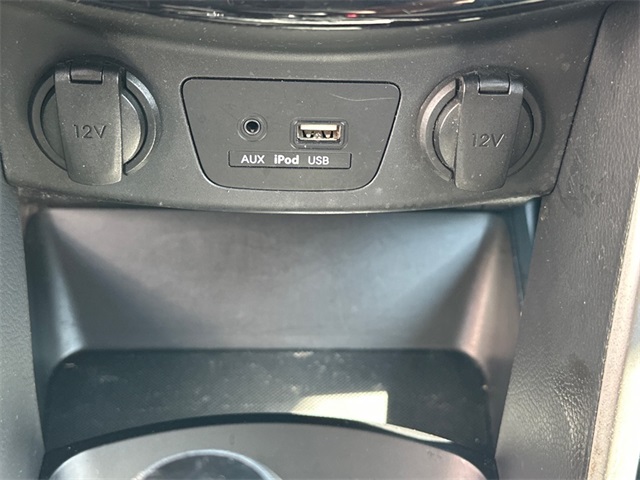 2017 Hyundai Elantra GT Base photo 23