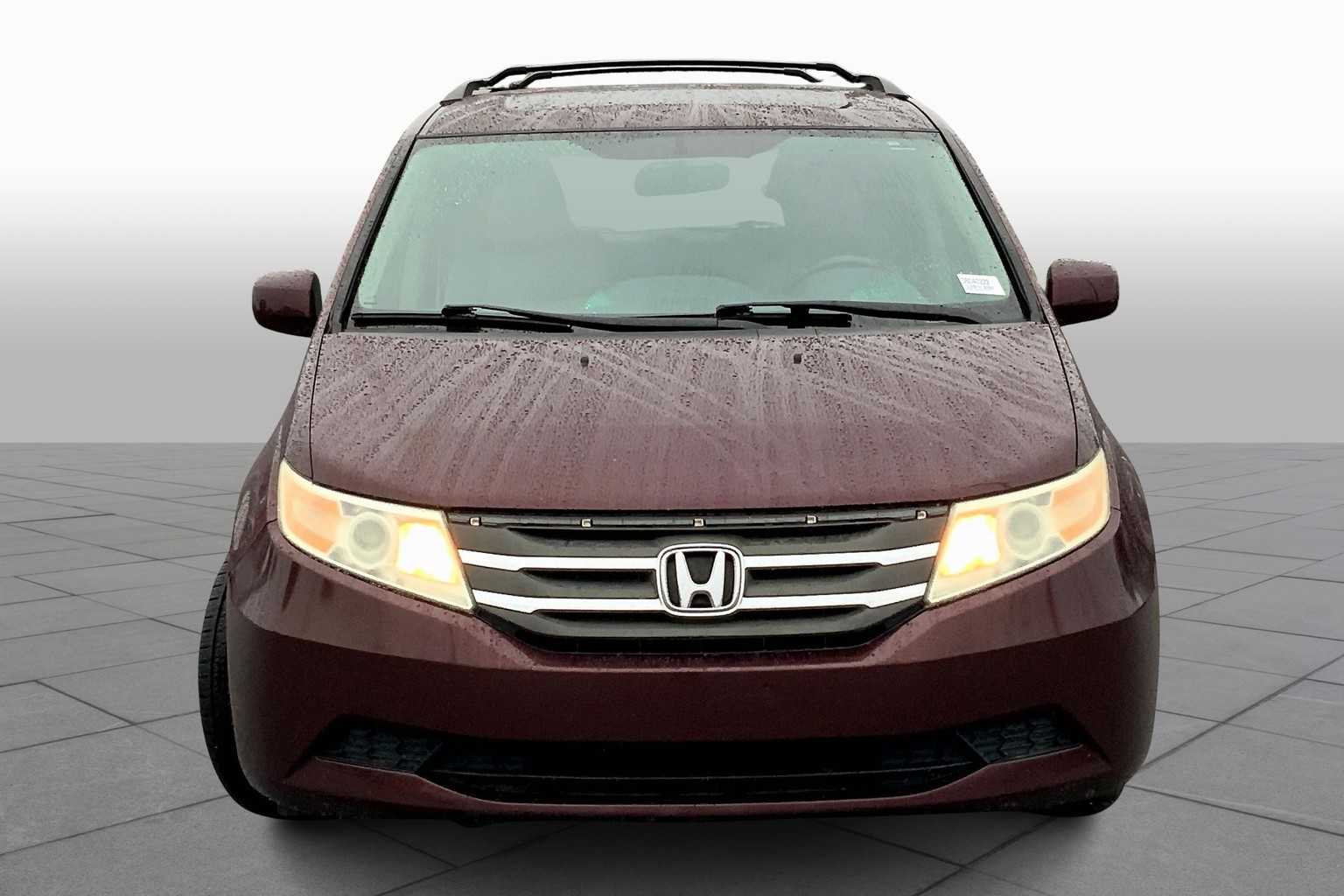 2013 Honda Odyssey EX-L photo 3
