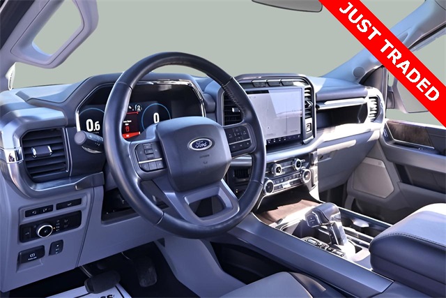 2023 Ford F-150 Lariat photo 3