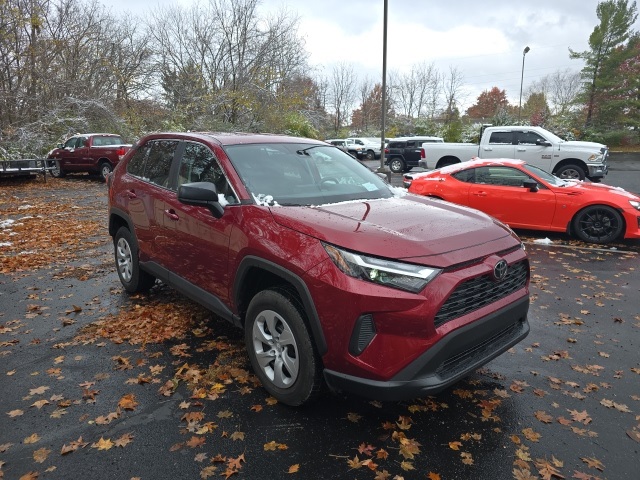 Used 2024 Toyota RAV4 LE with VIN 2T3F1RFV1RW456211 for sale in Northfield, Minnesota