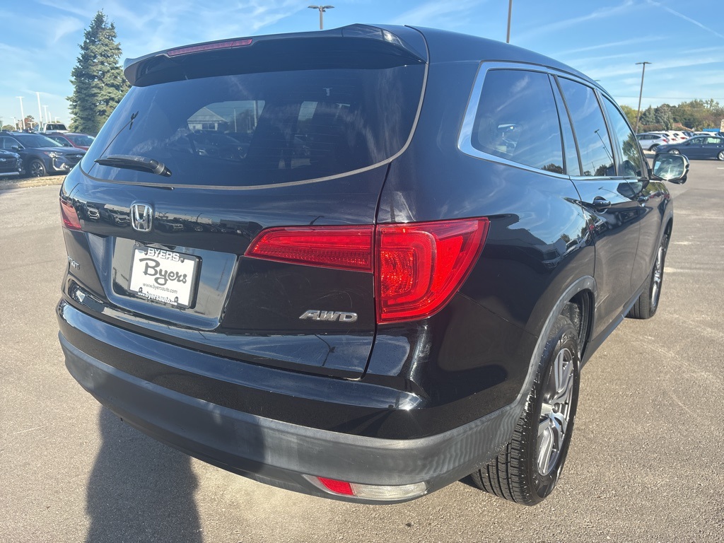 2018 Honda Pilot EX photo 2