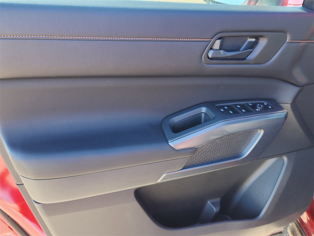 2023 Nissan Pathfinder Rock Creek photo 5