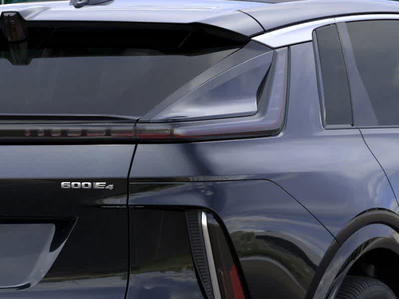 2025 Cadillac Lyriq Luxury photo 11