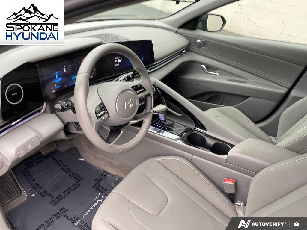 2024 Hyundai Elantra SEL Convenience photo 15