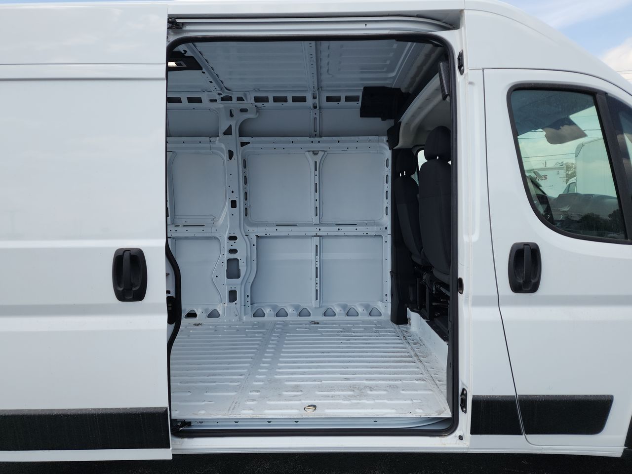 2025 Ram ProMaster 3500 photo 20