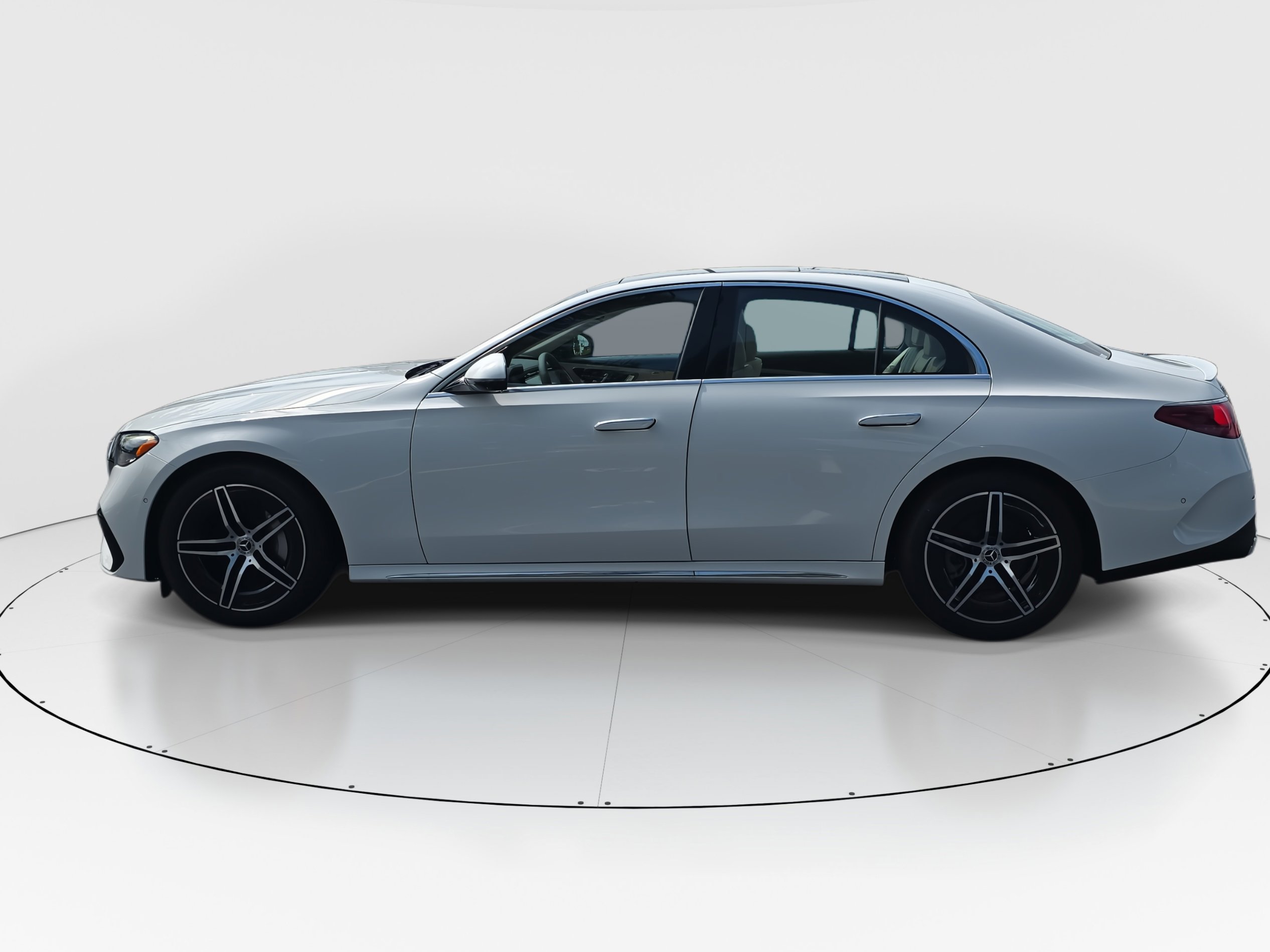 2025 Mercedes Benz E 350 photo 6