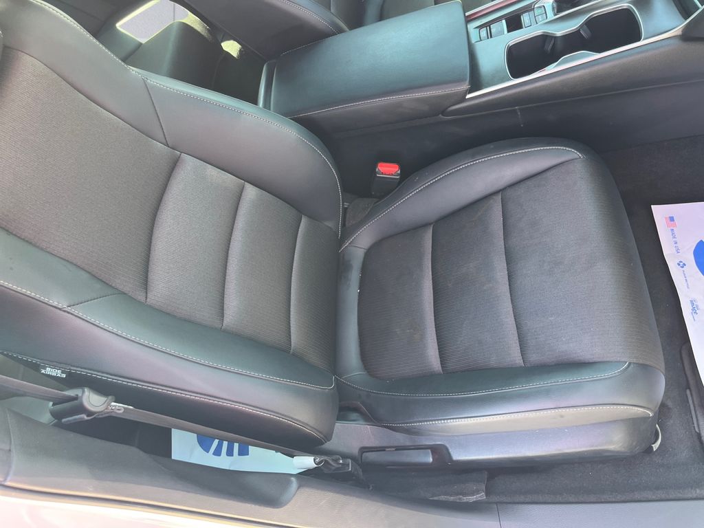 2022 Honda Accord Sport photo 14
