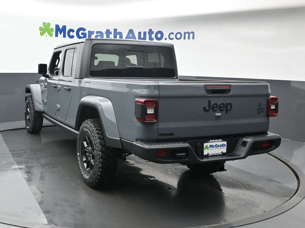 2025 Jeep Gladiator Willys photo 21